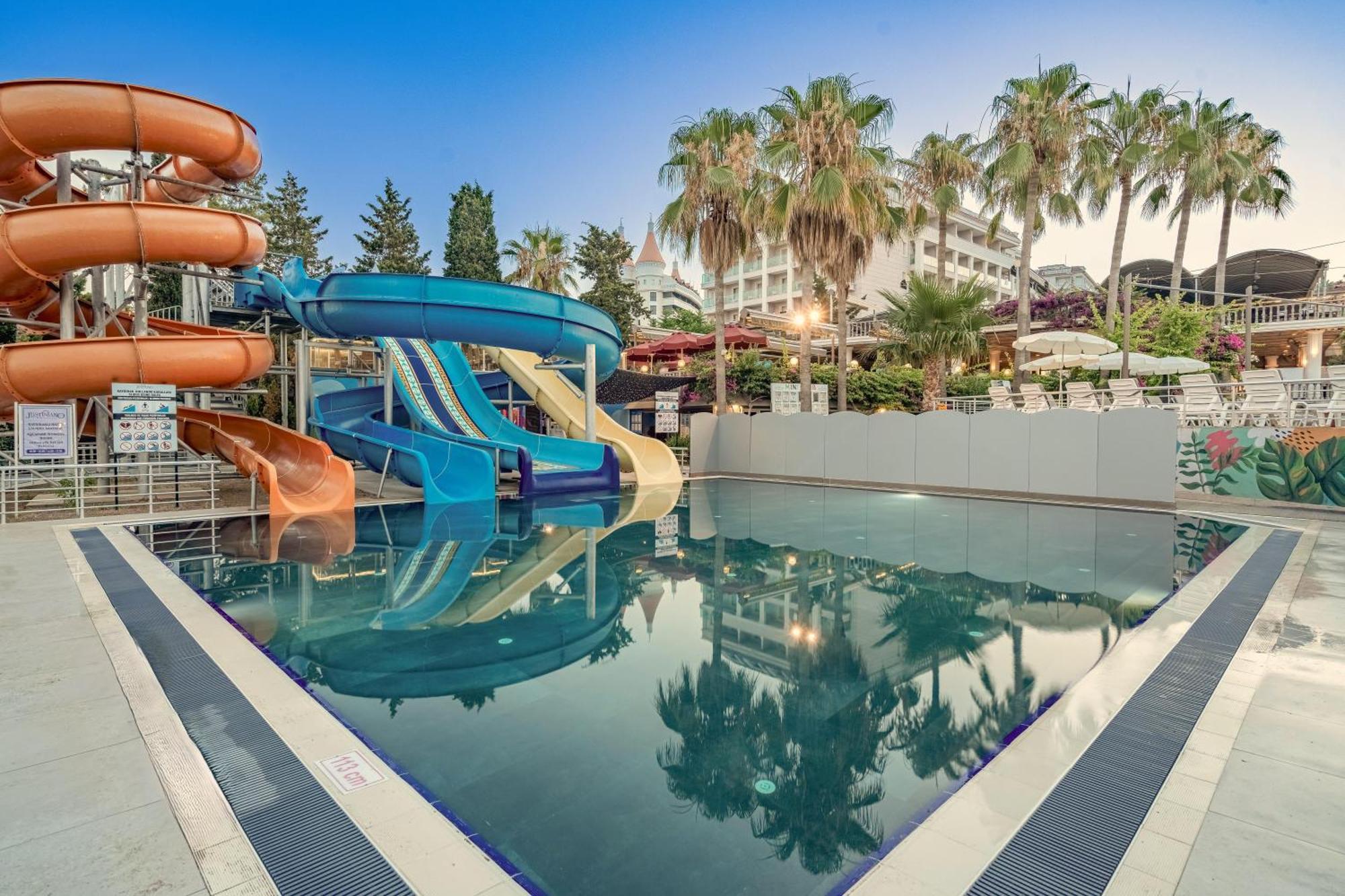 Justiniano Theodora Resort Okurcalar Buitenkant foto