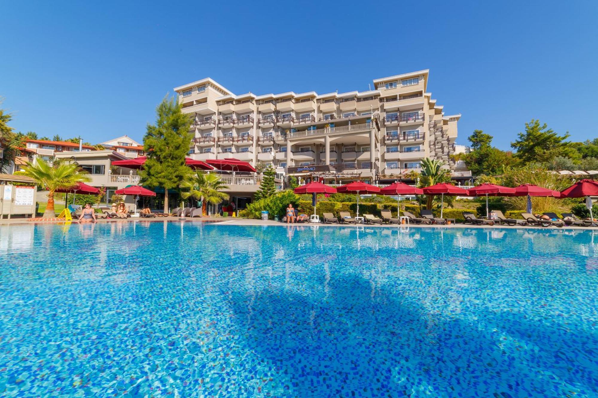 Justiniano Theodora Resort Okurcalar Buitenkant foto